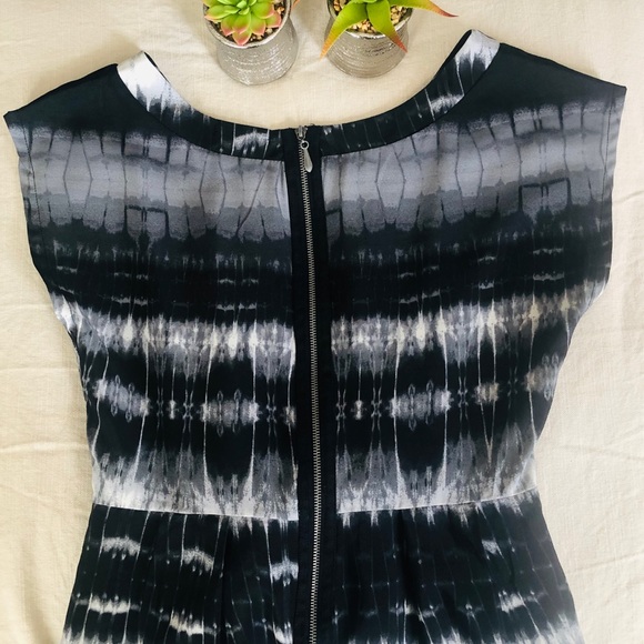 BE BOP - SZ M BLK/WHT DRESS W/ POCKETS ZIP UP BACK - Picture 6 of 7
